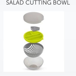 PAMPERED CHEF Salad Cutting Bowl